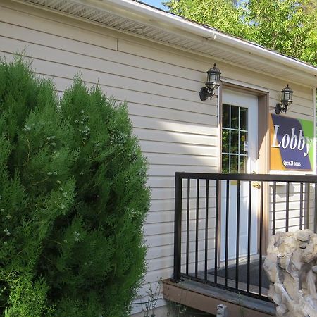 Rest Inn Lytton Exterior photo